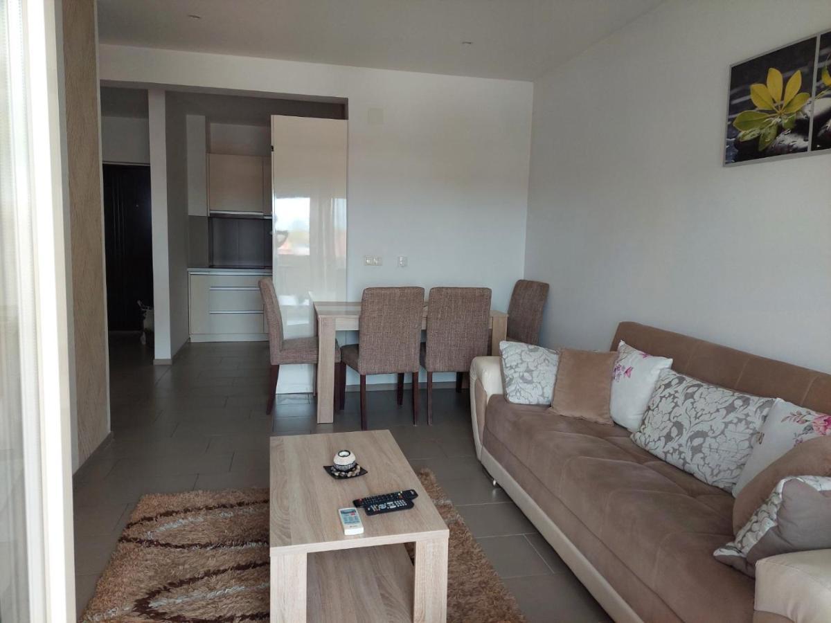 Apartment Hela Lux